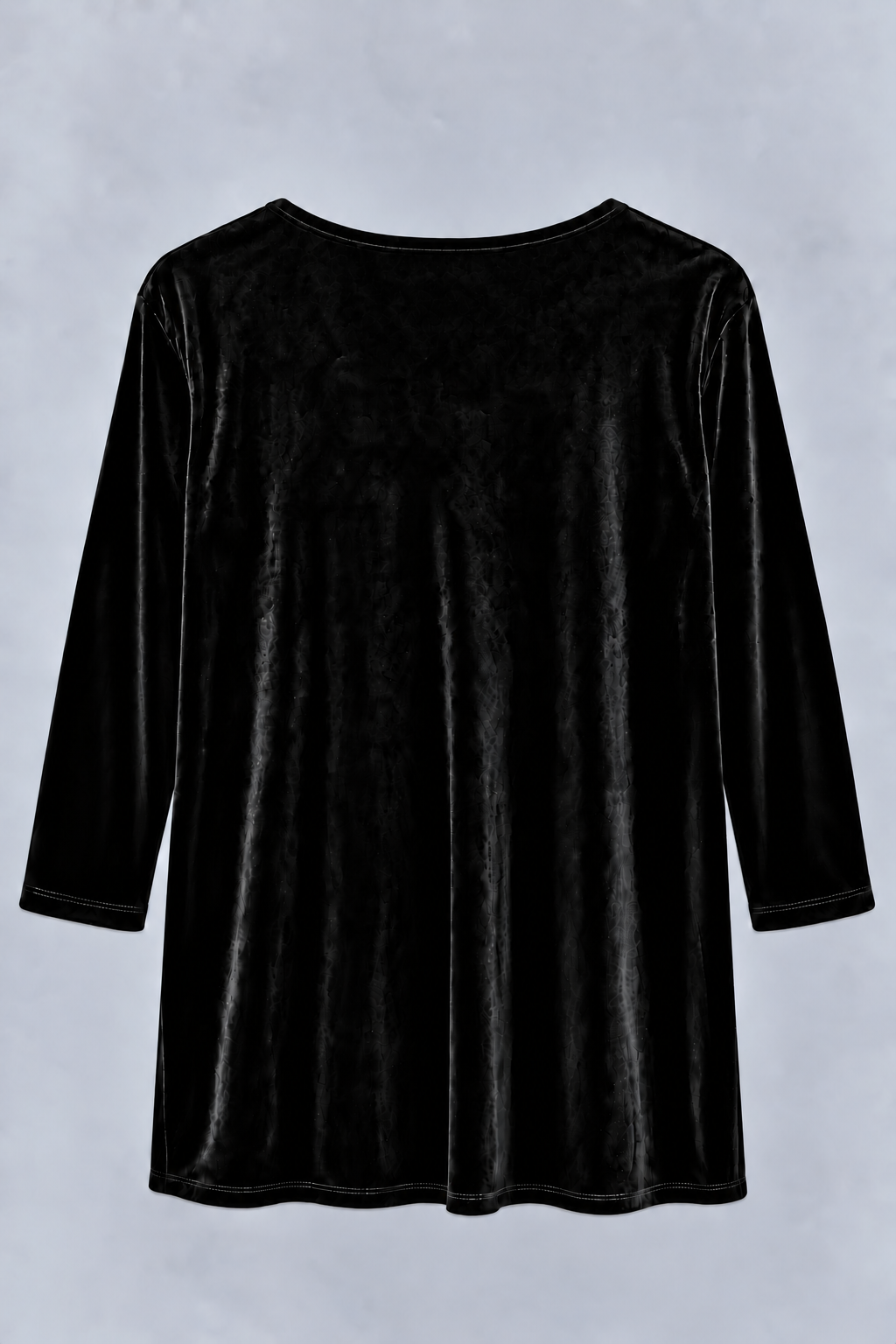 Black Bea Velvet Three- Quarter Top